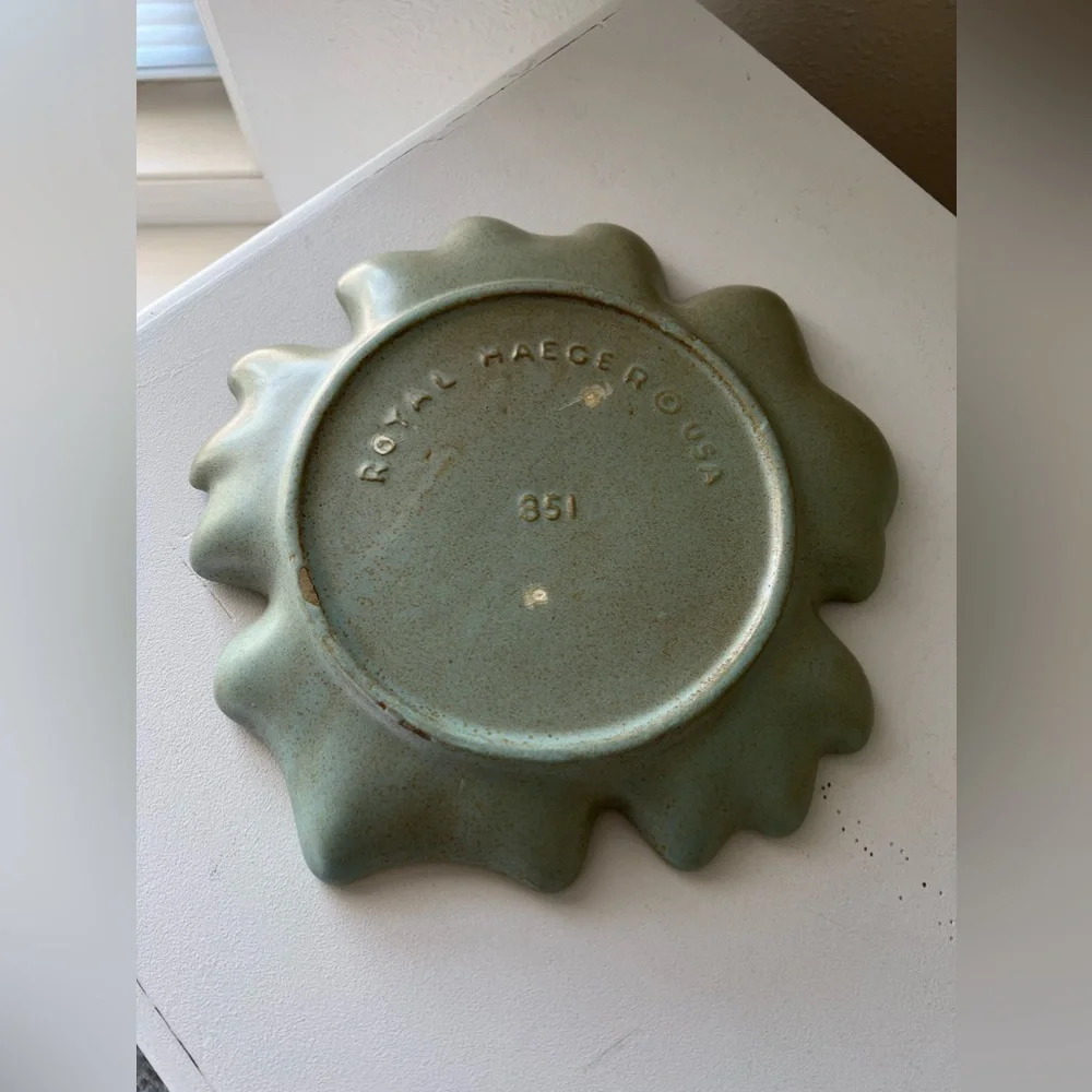 Royal Haeger vintage royal